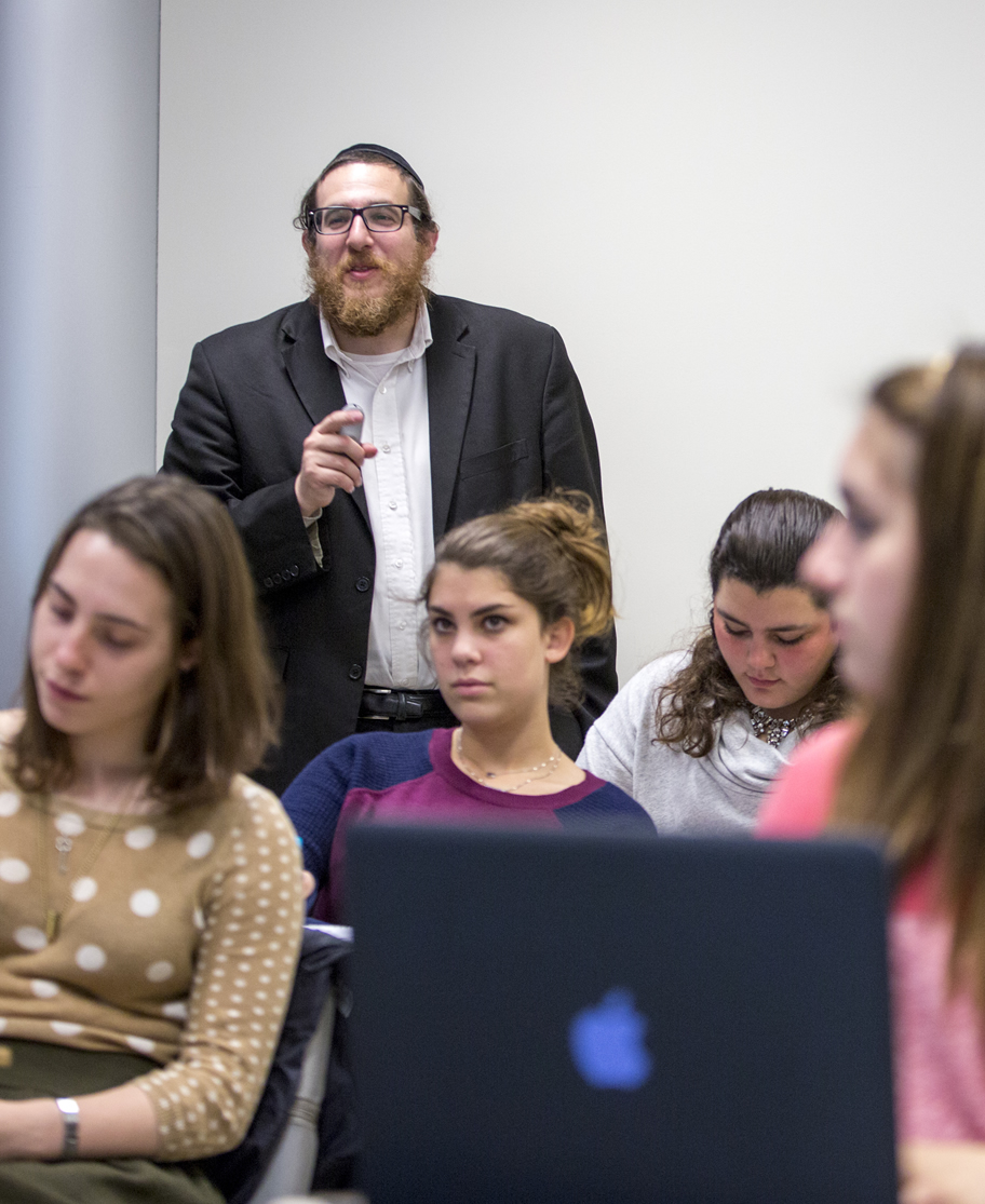 Rabbi Reuven Boshnack, teaching a class at Lander College for Women.